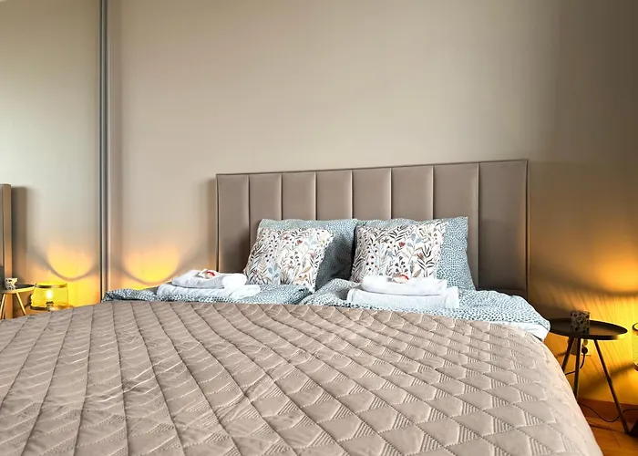 Lägenhet Premium - Graniczna Sky 16th Floor - Self Check-in - Parking